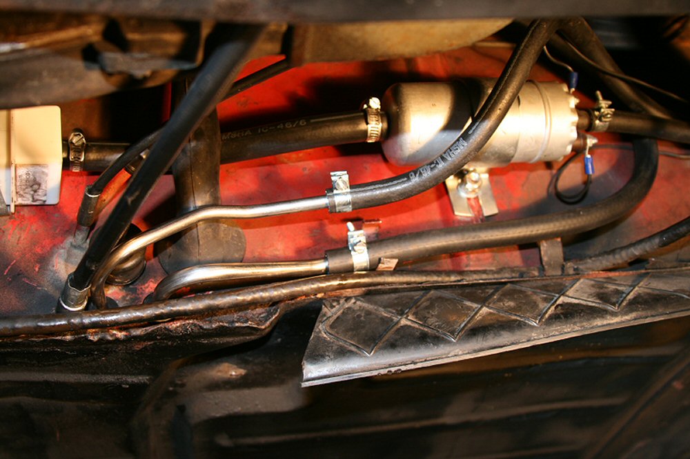 914World.com | Electronic Fuel pump location (pics)...Thanks! | Porsche 914 Fuel Filter | | 914world.com