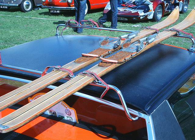 Porsche ski top rack