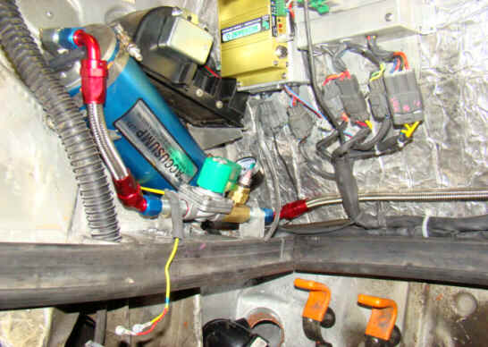 914world Com Oil Accumulator