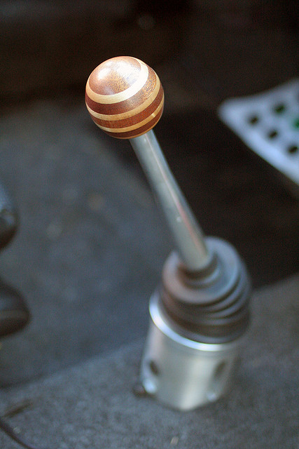 Porsche 917 clearance gear knob